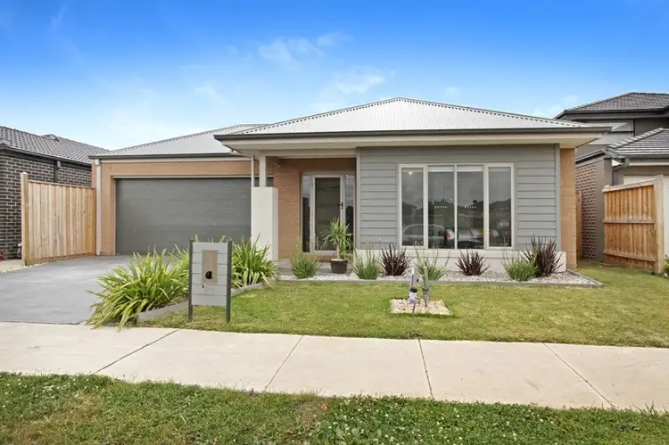 13 River Rose Street, Greenvale VIC 3059