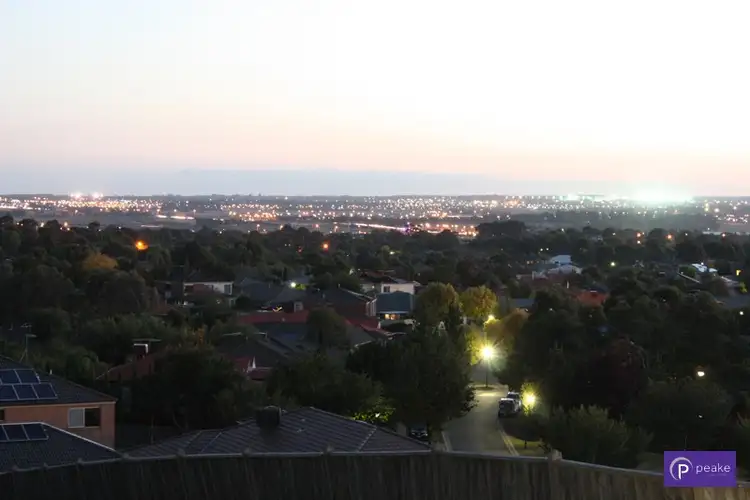13 Constitution Rise, Berwick VIC 3806