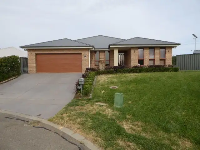 Main view of Homely house listing, 5 Ash Close, Goulburn NSW 2580
