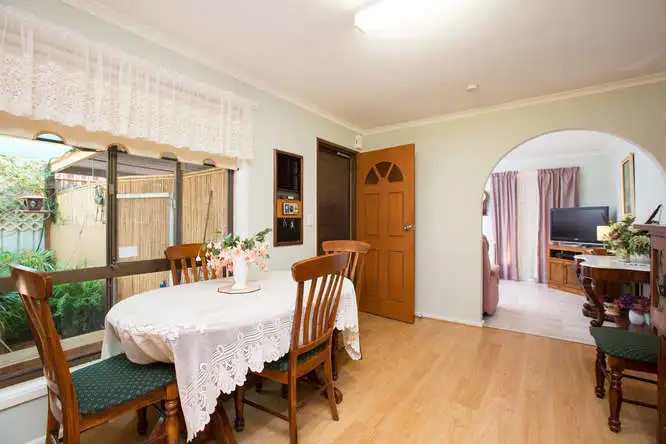 Fifth view of Homely house listing, 11 Elinda Court, Red Cliffs VIC 3496