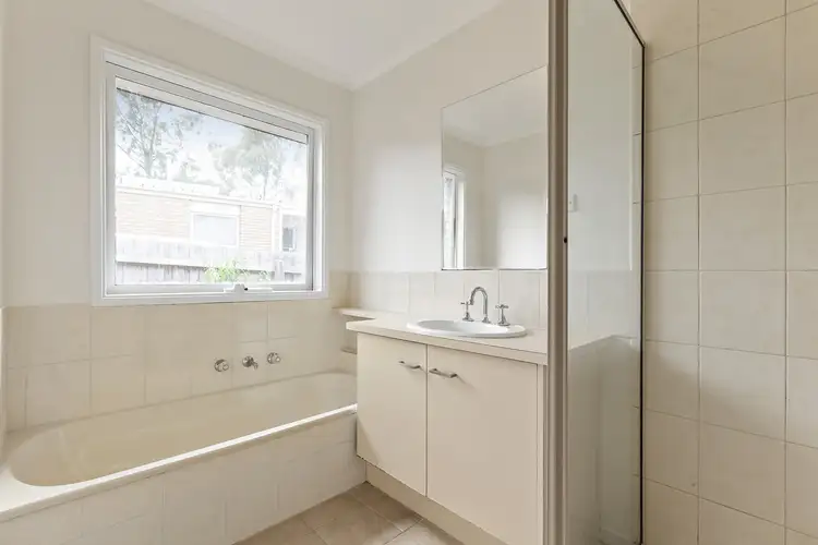 Fifth view of Homely unit listing, 1/15 Laing Place, Macleod VIC 3085