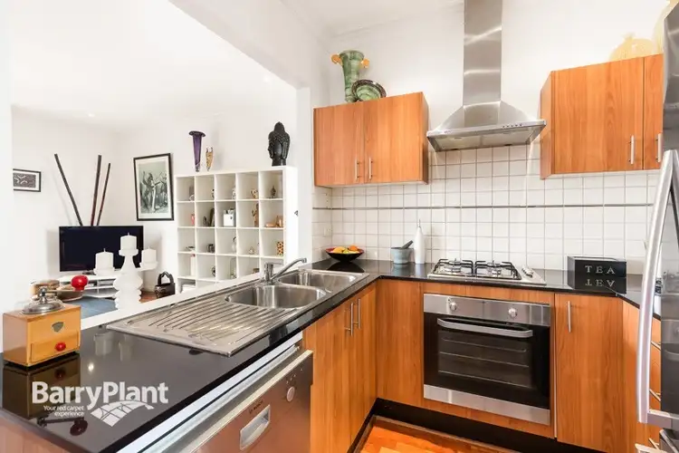 Fourth view of Homely townhouse listing, 2/96 Reynolds Parade, Pascoe Vale South VIC 3044