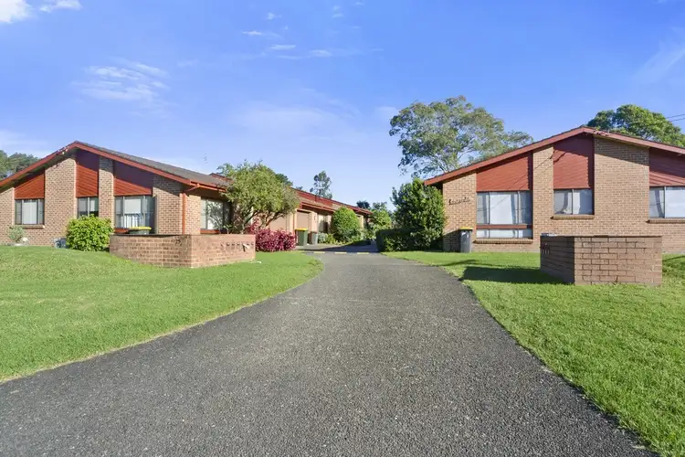 25 Bowada Street, Bomaderry NSW 2541