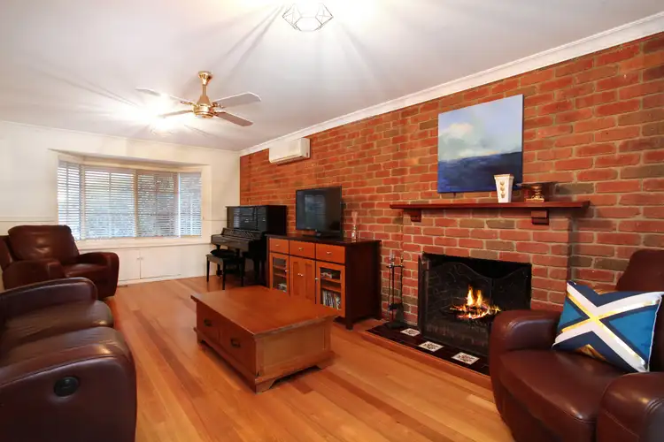Fifth view of Homely house listing, 1 Hornsby Court, Greenvale VIC 3059