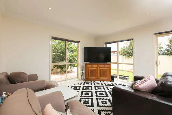 Second view of Homely house listing, 4 Stamford Court, Buronga NSW 2739