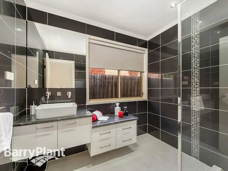 Seventh view of Homely house listing, 15 Mankina Circuit, Delahey VIC 3037