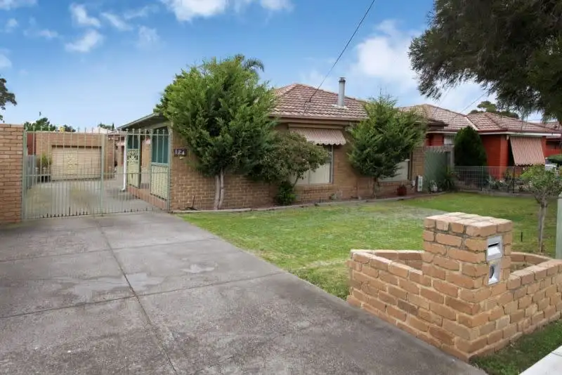 Main view of Homely house listing, 124 Carrick Drive, Gladstone Park VIC 3043