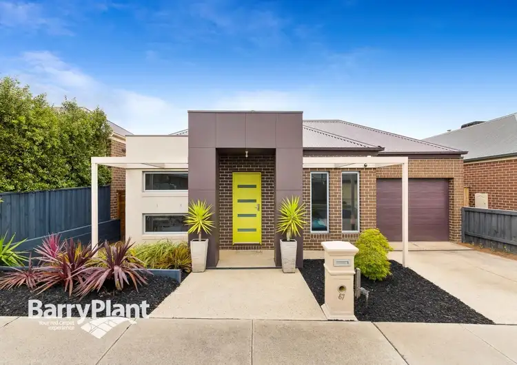 67 Merredin Circuit, Doreen VIC 3754