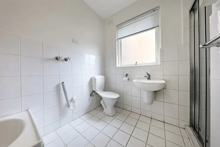 Sixth view of Homely apartment listing, 2/7 Wattletree Road, Armadale VIC 3143