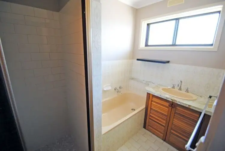 Fifth view of Homely unit listing, 2/14 Blair St, Portland VIC 3305