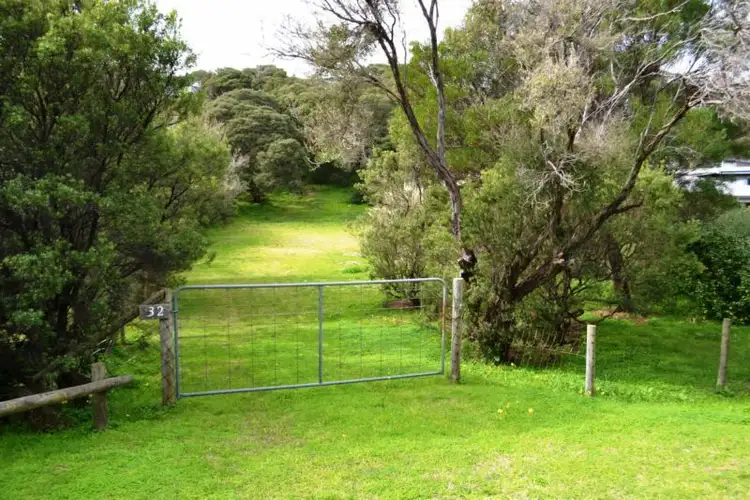 32 Godwin Street,, Blairgowrie VIC 3942