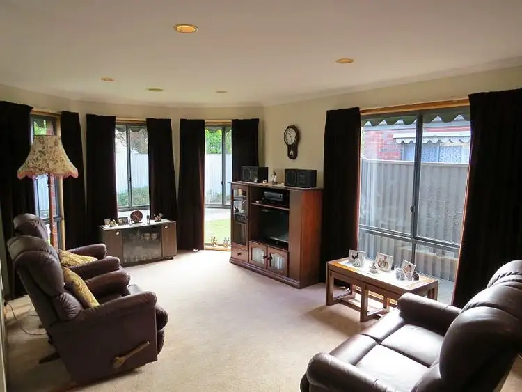 Second view of Homely house listing, 2/9 Park Street, Wendouree VIC 3355