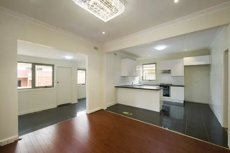 Fourth view of Homely house listing, 1/449 Middleborough Road, Box Hill North VIC 3129