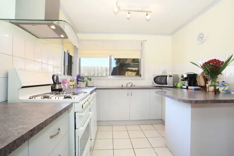 Fourth view of Homely unit listing, 5/50 Rokewood Crescent, Meadow Heights VIC 3048