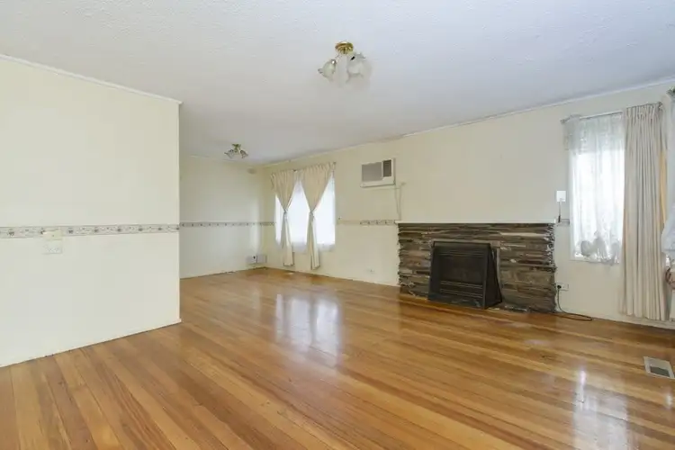 Second view of Homely house listing, 20 Derna Crescent, Frankston VIC 3199