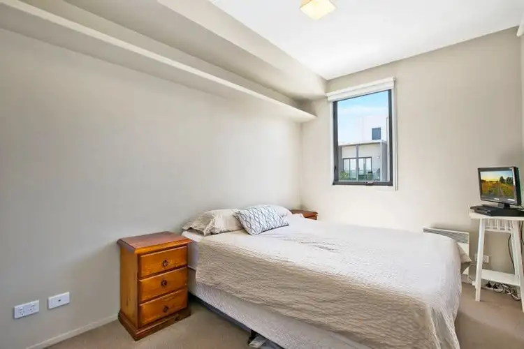 Fourth view of Homely apartment listing, 207/88 Altona Street, Kensington VIC 3031