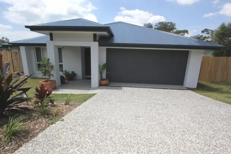1 Pamphlett Street, Oxley QLD 4075