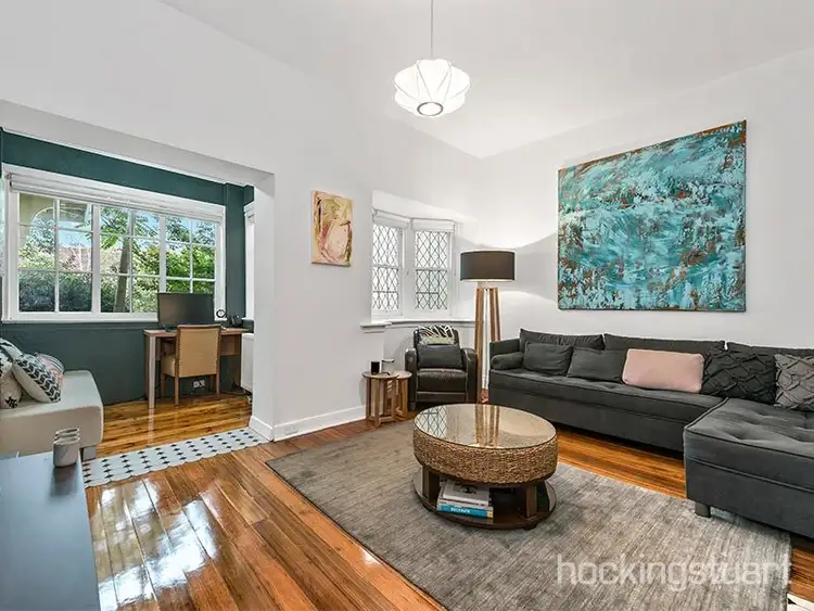 1/43 Dalgety Street, St Kilda VIC 3182