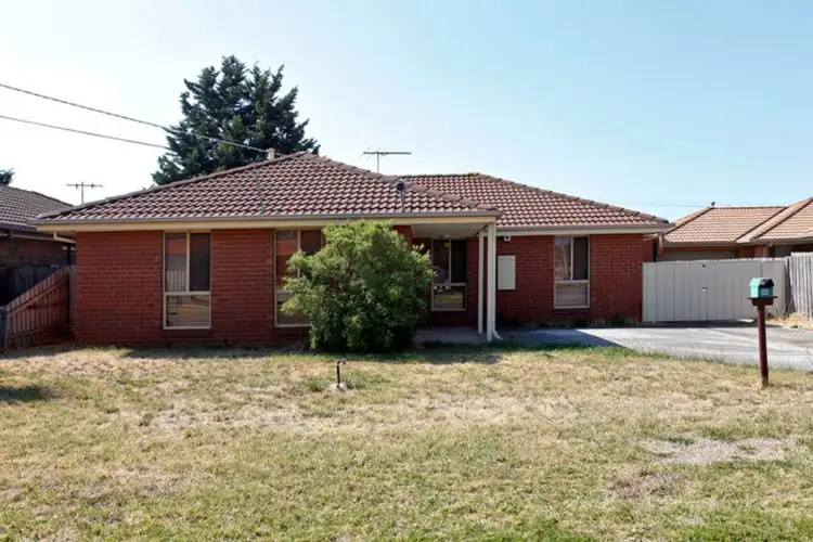 25 Courtney Avenue, Hoppers Crossing VIC 3029