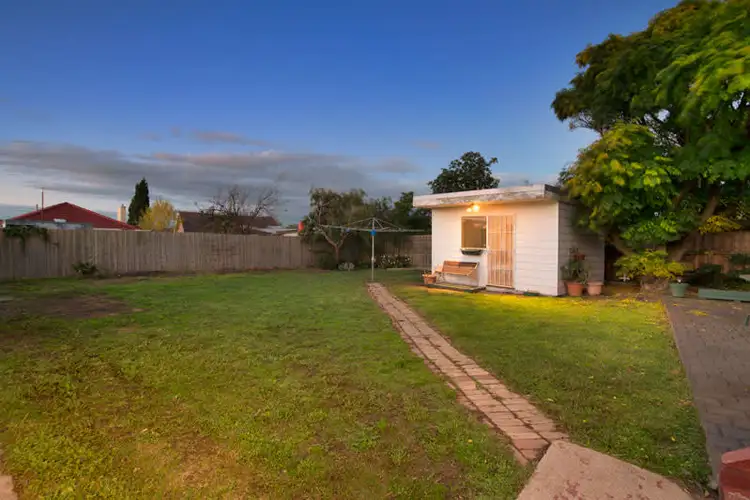 Fifth view of Homely house listing, 40 Gisborne Crescent, Reservoir VIC 3073