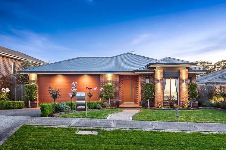 45 Dargo Crescent, Doreen VIC 3754