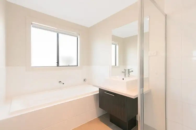 Fifth view of Homely house listing, 4 King Parrot Way, Whittlesea VIC 3757