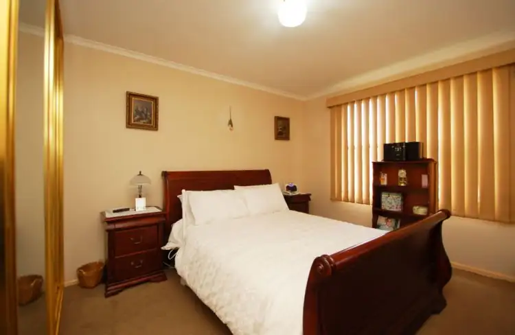 Seventh view of Homely house listing, 4 Westmere Crescent, Coolaroo VIC 3048