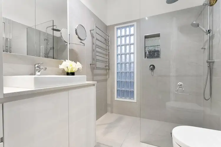 Sixth view of Homely house listing, 3 Woodlands Avenue, Pascoe Vale South VIC 3044