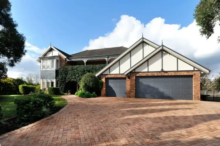 48 Fallon Drive, Dural NSW 2158