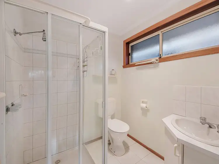 Seventh view of Homely house listing, 20 Themeda Court, Delahey VIC 3037