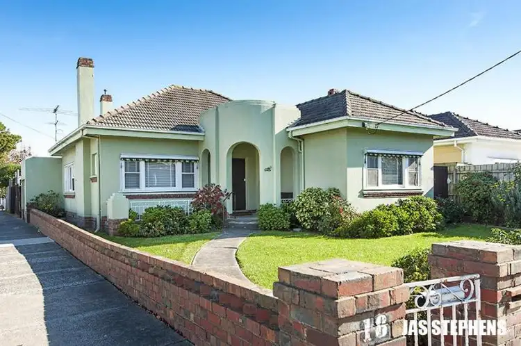 Main view of Homely house listing, 18 Summerhill Road, Maidstone VIC 3012