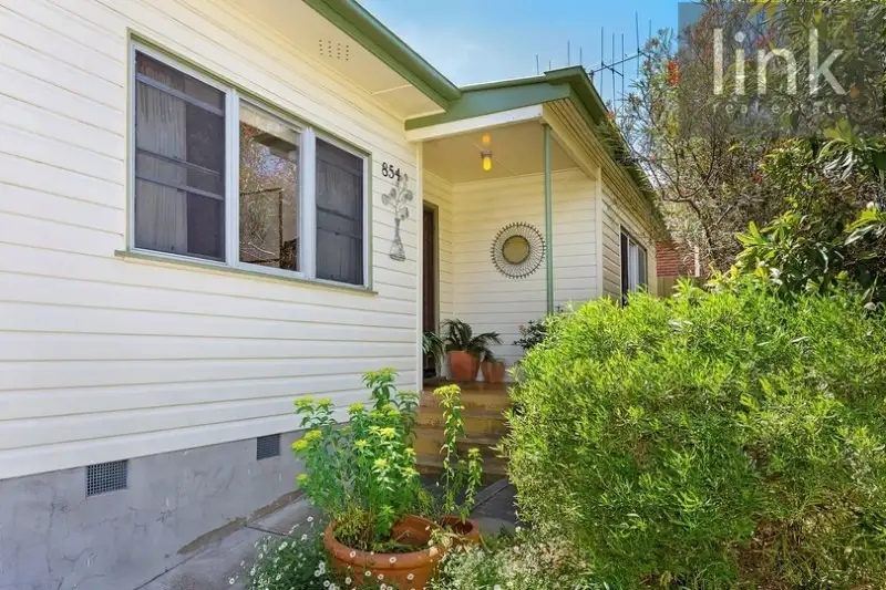 Main view of Homely house listing, 854 Blackmore Street, West Albury NSW 2640