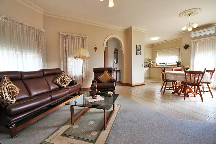 Sixth view of Homely house listing, 4/1422 Gregory Street, Lake Wendouree VIC 3350