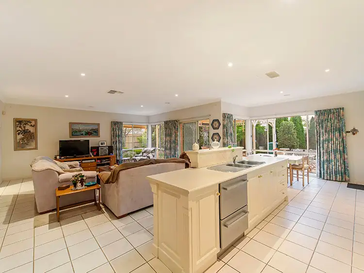 Sixth view of Homely house listing, 13 Haven Court, Werribee VIC 3030