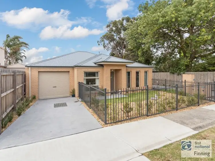 1/51 Stawell Street, Cranbourne VIC 3977
