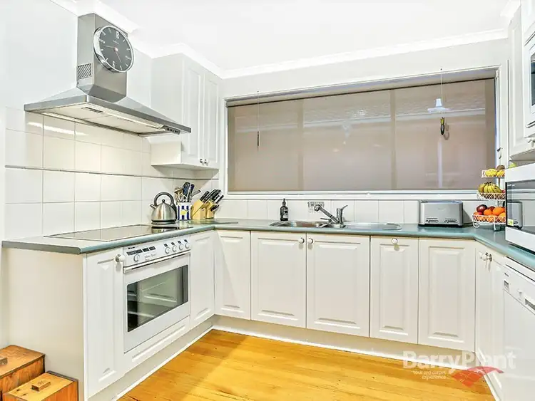 Second view of Homely house listing, 4 Glenmoyne Square, Werribee VIC 3030