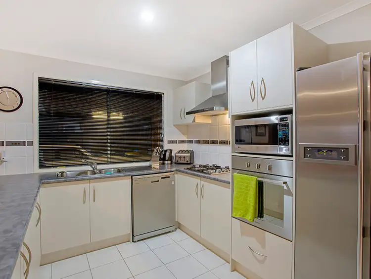 Sixth view of Homely house listing, 8 Buffalo Crescent, Wyndham Vale VIC 3024