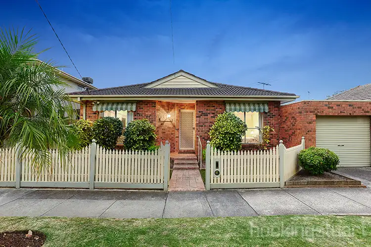 2/1 Tambet Street, Bentleigh East VIC 3165