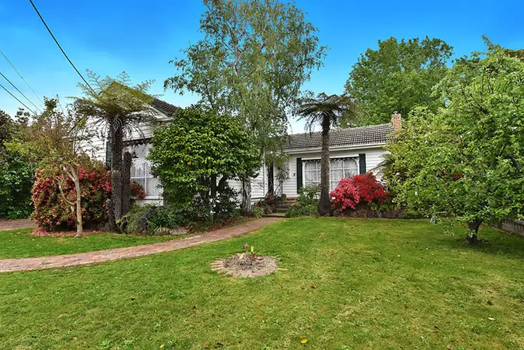 22 Mount Street, Glen Waverley VIC 3150