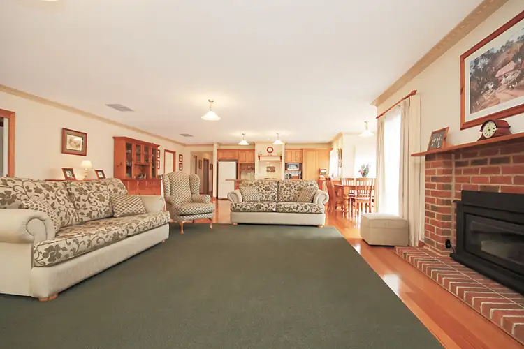 Fifth view of Homely house listing, 2 The Lookout, Lysterfield VIC 3156