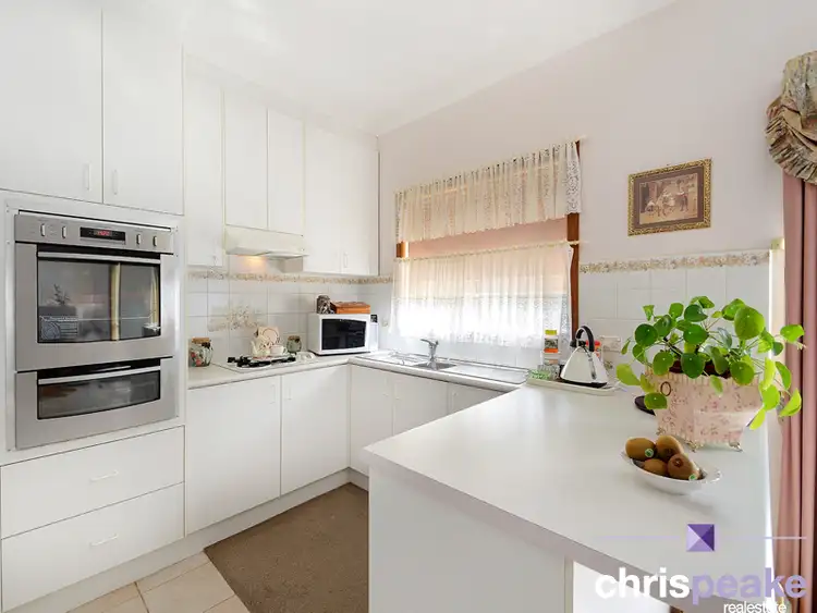 Second view of Homely house listing, 10 Nangwarry Close, Berwick VIC 3806