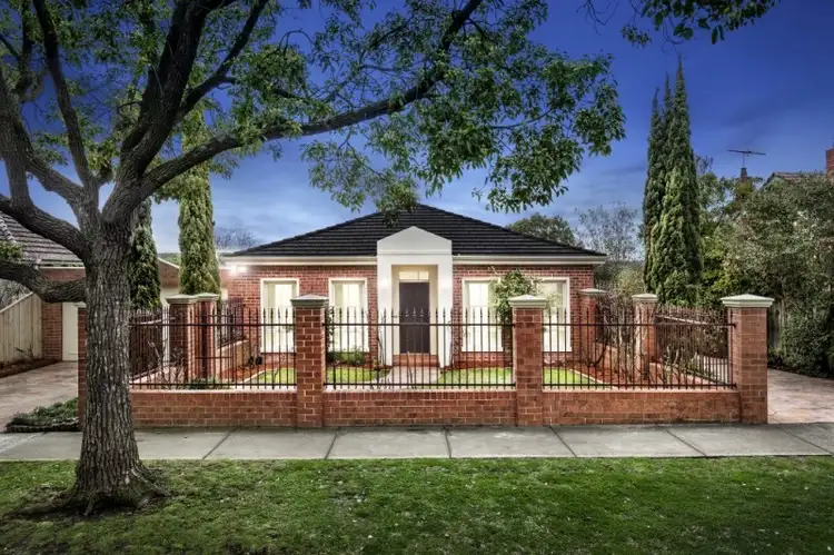 1/5 Maverston Street, Glen Iris VIC 3146