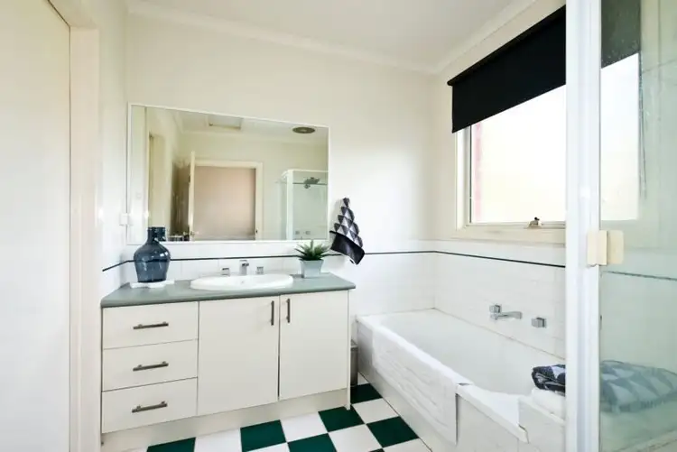 Sixth view of Homely townhouse listing, 4/71 Rosanna Road, Heidelberg VIC 3084