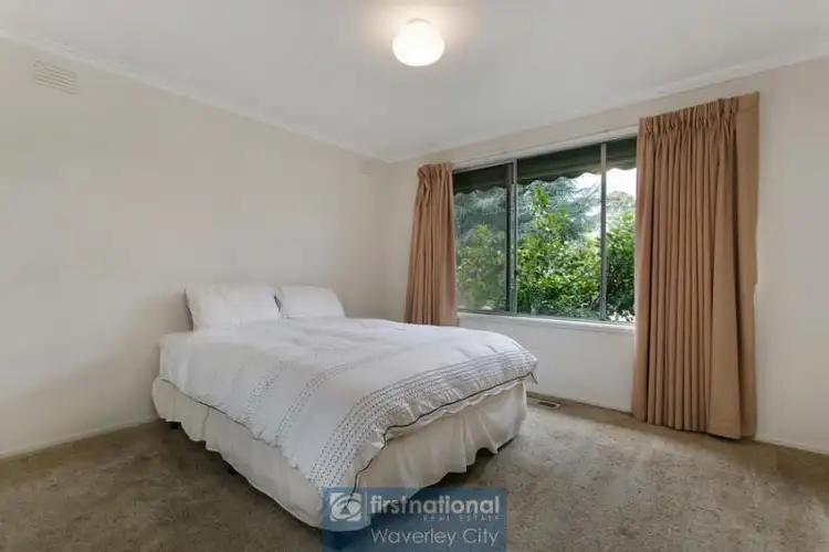 Sixth view of Homely house listing, 3 Heleus Court, Mount Waverley VIC 3149