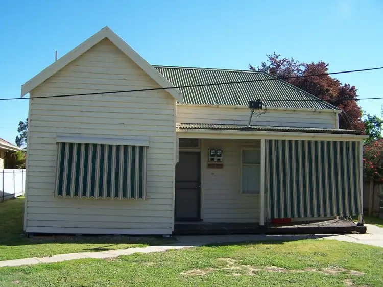 68 Anzac Avenue, Seymour VIC 3660
