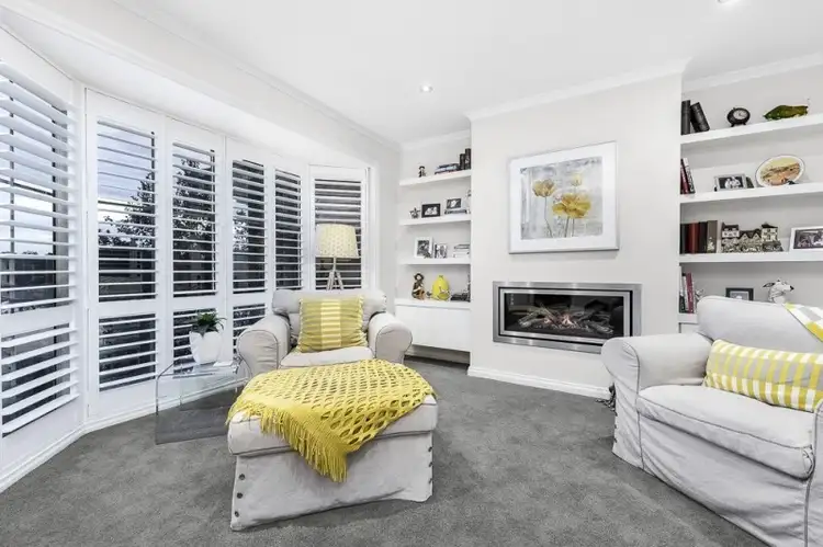 Second view of Homely house listing, 6 Kensington Place, Mooroolbark VIC 3138