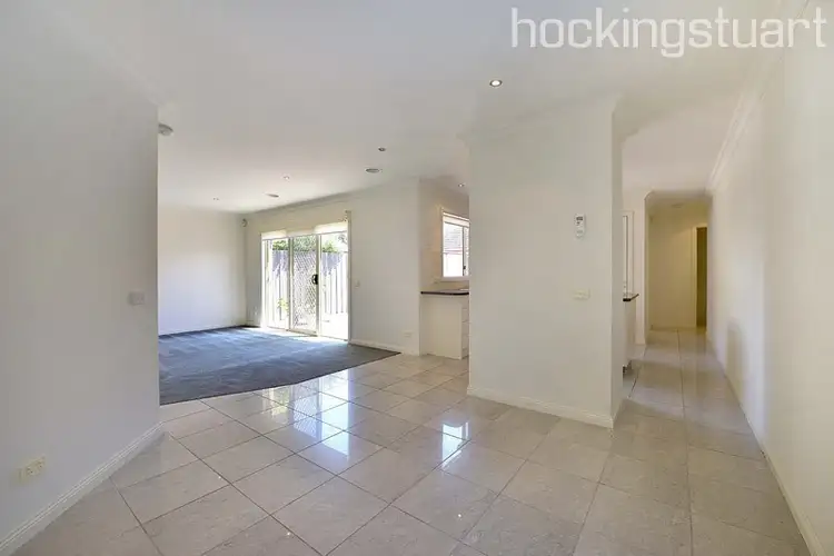 Fourth view of Homely unit listing, 2/15 Evan Street, Berwick VIC 3806
