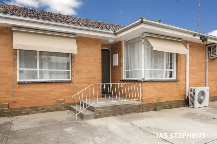 2/698 Barkly Street, West Footscray VIC 3012