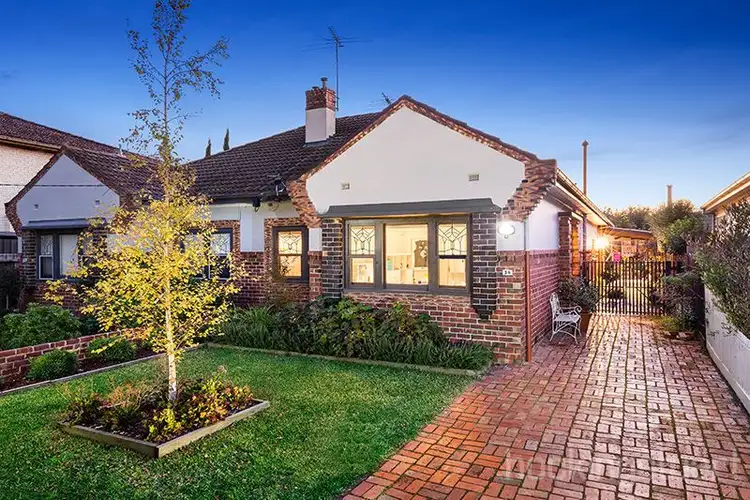 58 Truganini Road, Carnegie VIC 3163
