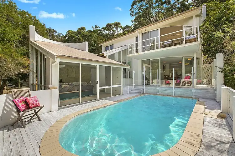 18 Beryl Boulevarde, Pearl Beach NSW 2256